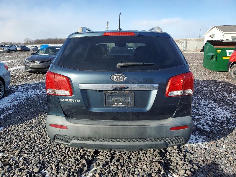 Photo 6 from auction – 2011 KIA SORENTO BA with VIN 5XYKT3A12BG120002