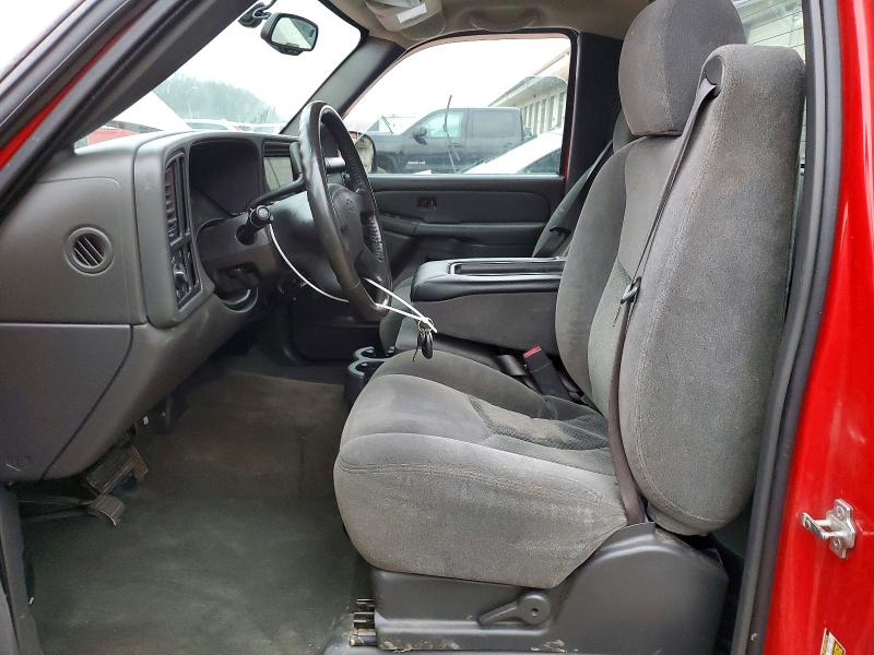 Photo 7 from auction – 2005 CHEVROLET SILVERADO with VIN 1GCEC14T25Z242315