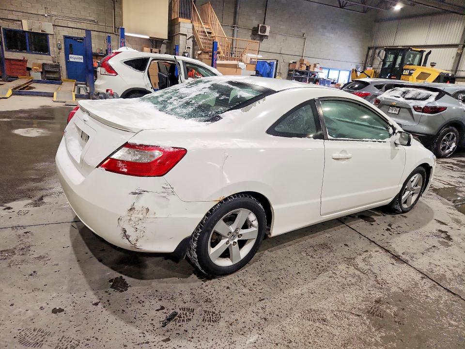 Photo 3 from auction – 2010 HONDA CIVIC with VIN 2HGFG1A68AH003600