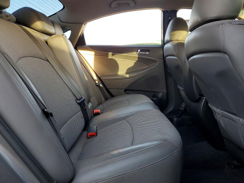 Photo 10 from auction – 2013 HYUNDAI SONATA SE with VIN 5NPEC4AB2DH660487