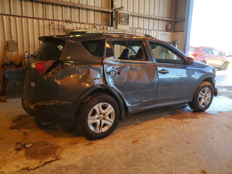 Photo 3 from auction – 2015 TOYOTA RAV4 with VIN JTMZFREV5FD063871