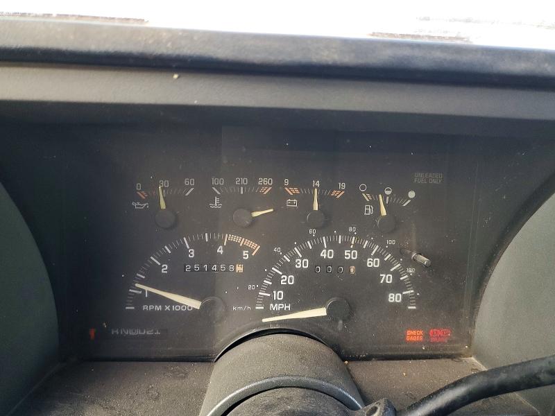 Photo 9 from auction – 1992 GMC SIERRA C15 with VIN 2GTEC19K4N1524416