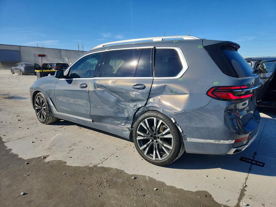 Photo 2 from auction – 2025 BMW X7 with VIN 5UX23EM00S9Y64230