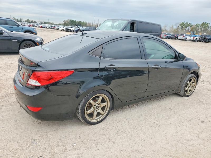 Photo 3 from auction – 2012 HYUNDAI ACCENT GLS with VIN KMHCU4AE2CU184756