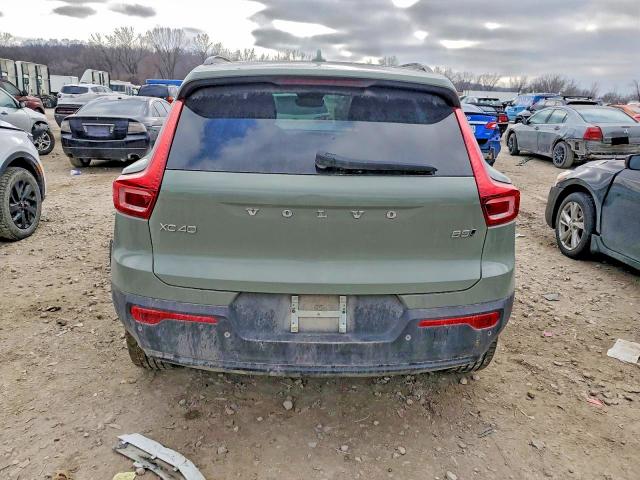 Photo 6 from auction – 2025 VOLVO XC40 PLUS with VIN YV4L12UC1S2483951
