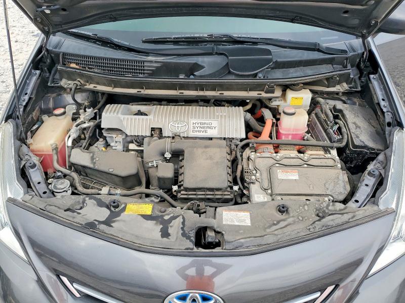 Photo 11 from auction – 2014 TOYOTA PRIUS V with VIN JTDZN3EU2E3367784