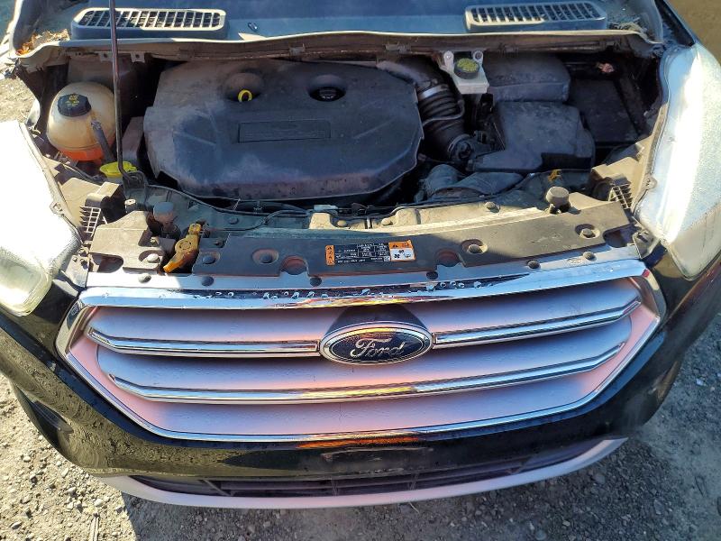 Photo 12 from auction – 2017 FORD ESCAPE SE with VIN 1FMCU0G95HUA95659