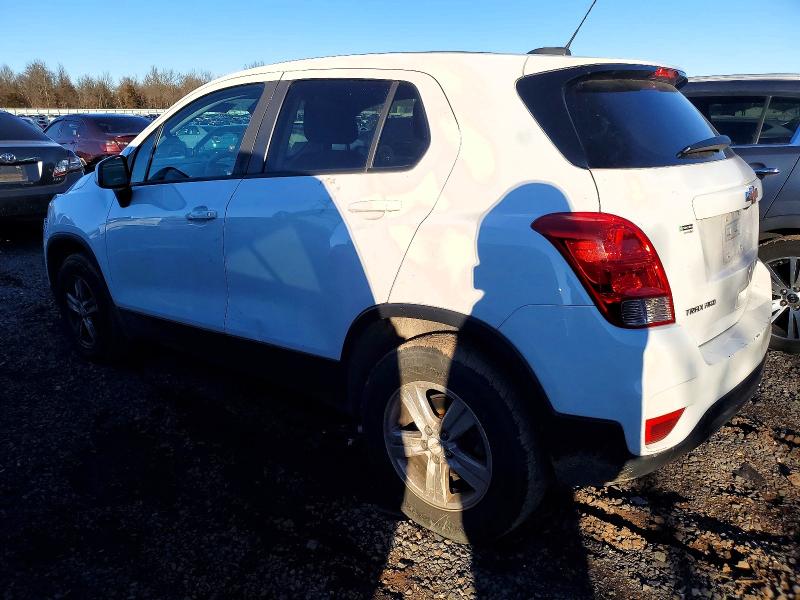 Photo 2 from auction – 2021 CHEVROLET TRAX LS with VIN KL7CJNSM3MB361270