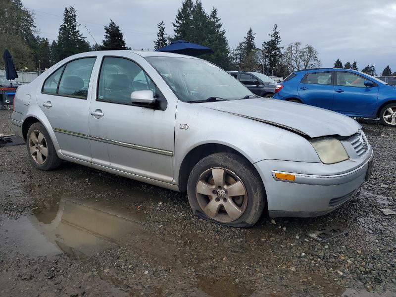 Photo 4 from auction – 2004 VOLKSWAGEN JETTA with VIN 3VWSK69M54M014875