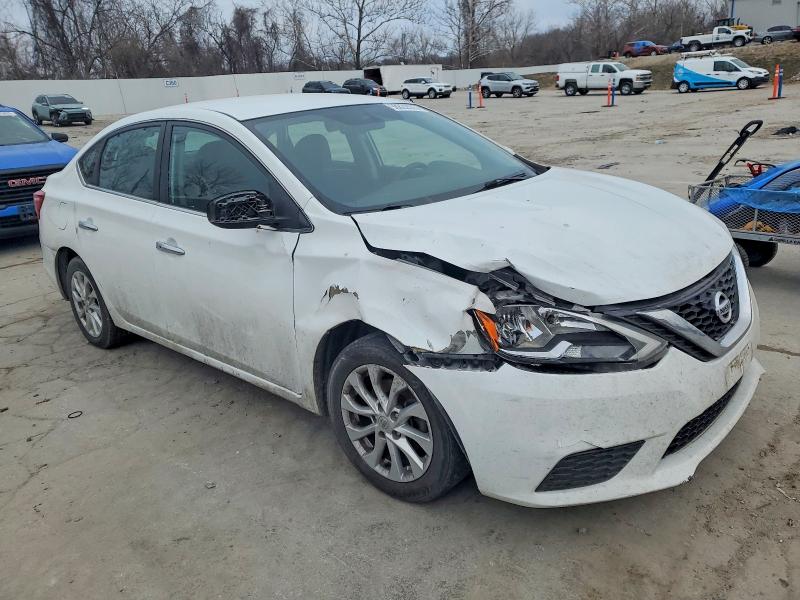 Photo 4 from auction – 2018 NISSAN SENTRA with VIN 3N1AB7AP1JY253373