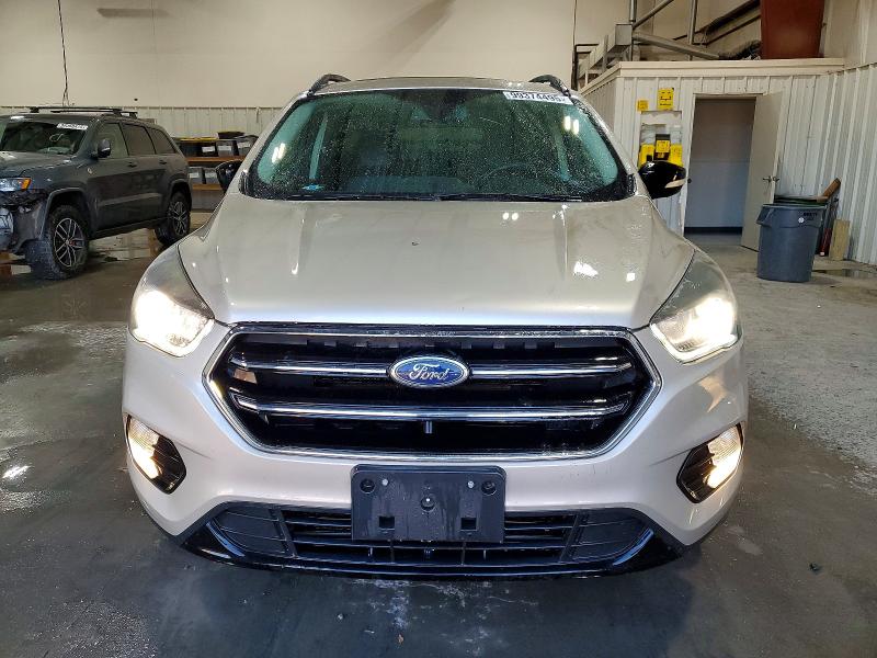 Photo 5 from auction – 2017 FORD ESCAPE with VIN 1FMCU9J9XHUD23894