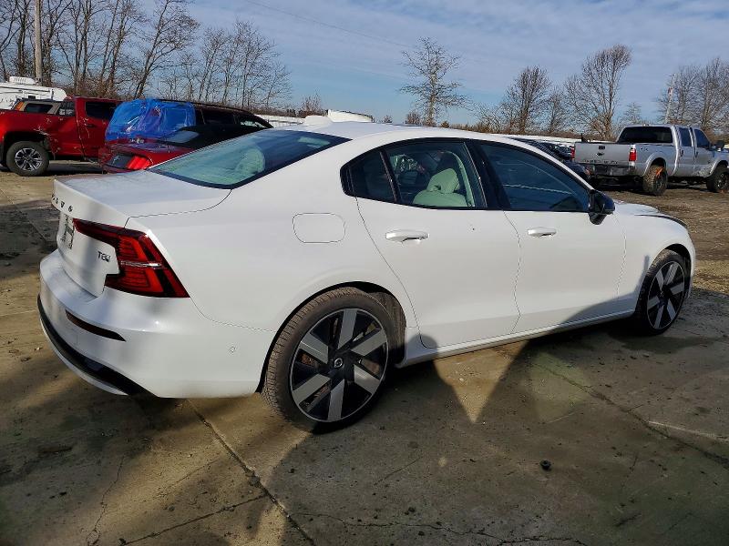 صورة رقم 3 من المزاد - 2025 VOLVO S60 مع VIN 7JRH60FC3SG367523