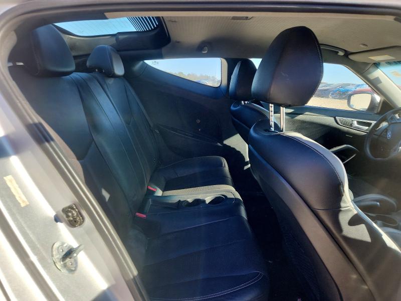 Photo 10 from auction – 2013 HYUNDAI VELOSTER with VIN KMHTC6AE7DU132345
