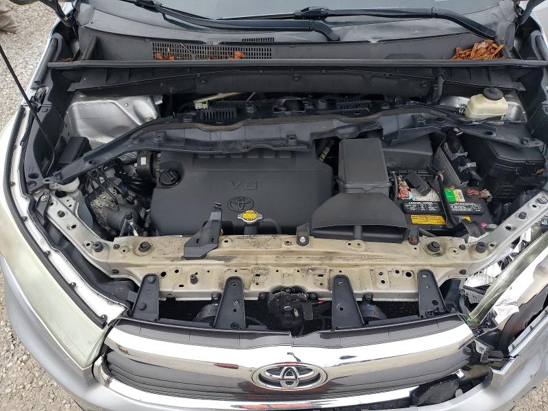 Photo 12 from auction – 2015 TOYOTA HIGHLANDER with VIN 5TDDKRFHXFS168523
