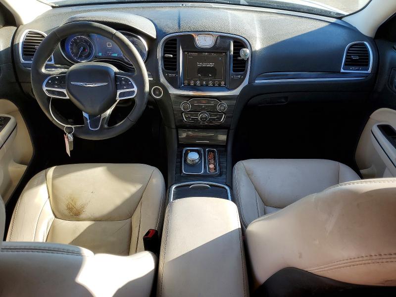 Photo 8 from auction – 2017 CHRYSLER 300 LIMITE with VIN 2C3CCARG9HH597087
