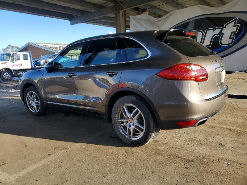 Photo 2 from auction – 2014 PORSCHE CAYENNE with VIN WP1AA2A27ELA05424