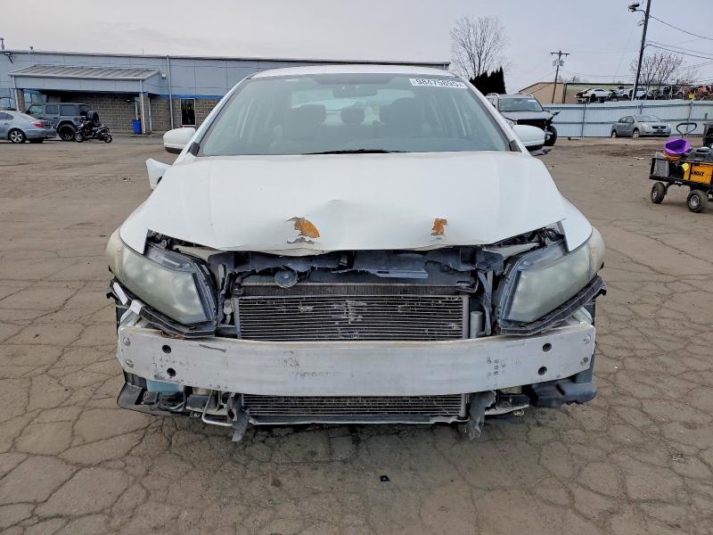 Photo 5 from auction – 2015 HONDA CIVIC LX with VIN 19XFB2F55FE292411