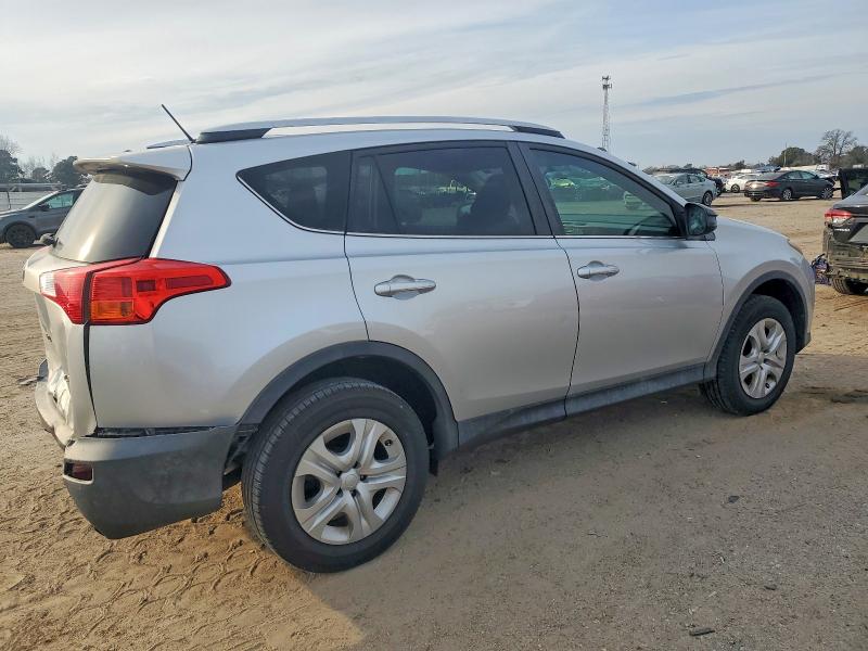 Photo 3 from auction – 2014 TOYOTA RAV4 LE with VIN 2T3ZFREV9EW107422