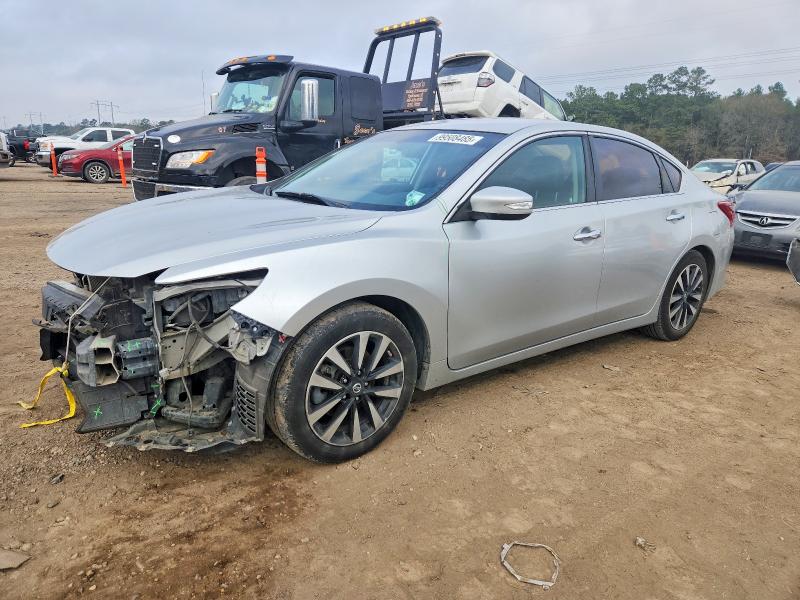 NISSAN ALTIMA 2018 with VIN 1N4AL3APXJC227761 - Photo from auction