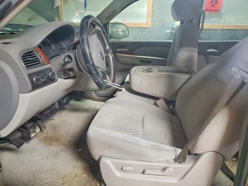 Photo 7 from auction – 2007 GMC YUKON with VIN 1GKFK13017J144820