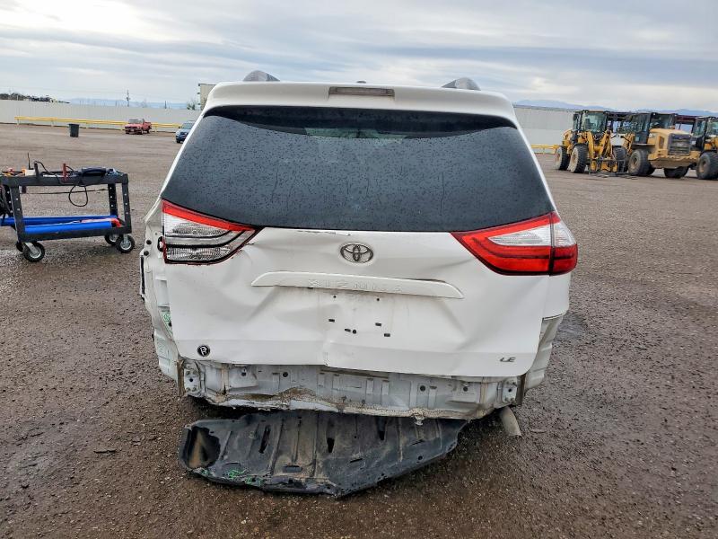 Photo 6 from auction – 2015 TOYOTA SIENNA with VIN 5TDKK3DC9FS581979