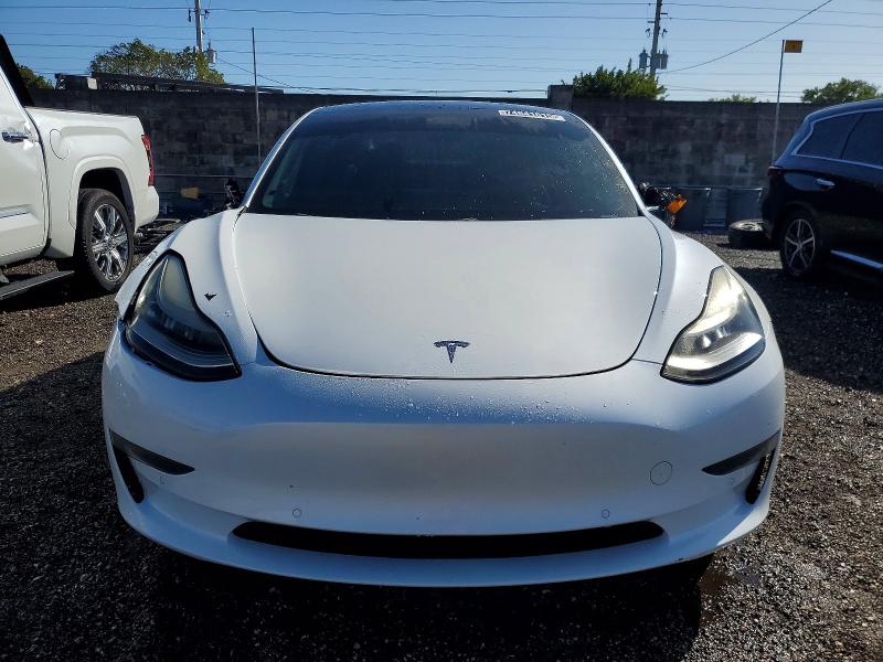 Photo 5 from auction – 2019 TESLA MODEL 3 with VIN 5YJ3E1EA3KF426467