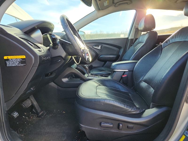 Photo 7 from auction – 2012 HYUNDAI TUCSON GLS with VIN KM8JUCAC2CU475936