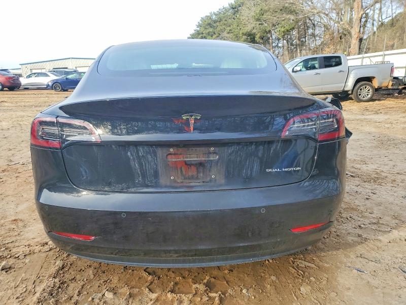 Photo 6 from auction – 2018 TESLA MODEL 3 with VIN 5YJ3E1EB6JF100377