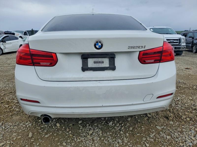 Photo 6 from auction – 2016 BMW 320 with VIN WBA8E1G54GNT38040