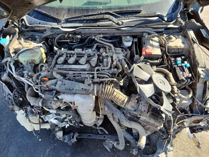 Photo 11 from auction – 2017 HONDA CIVIC TOUR with VIN 2HGFC3B98HH357367