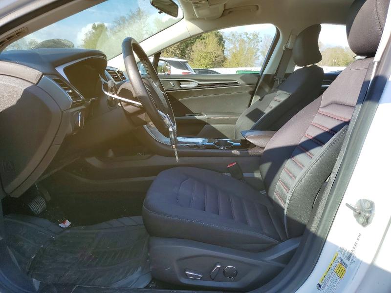 Photo 7 from auction – 2016 FORD FUSION SE with VIN 3FA6P0HD3GR350977
