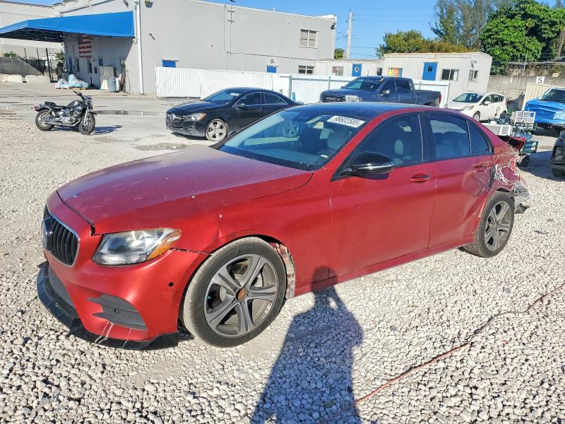 MERCEDES-BENZ E 2018 with VIN WDDZF4JB7JA317496 - Photo from auction