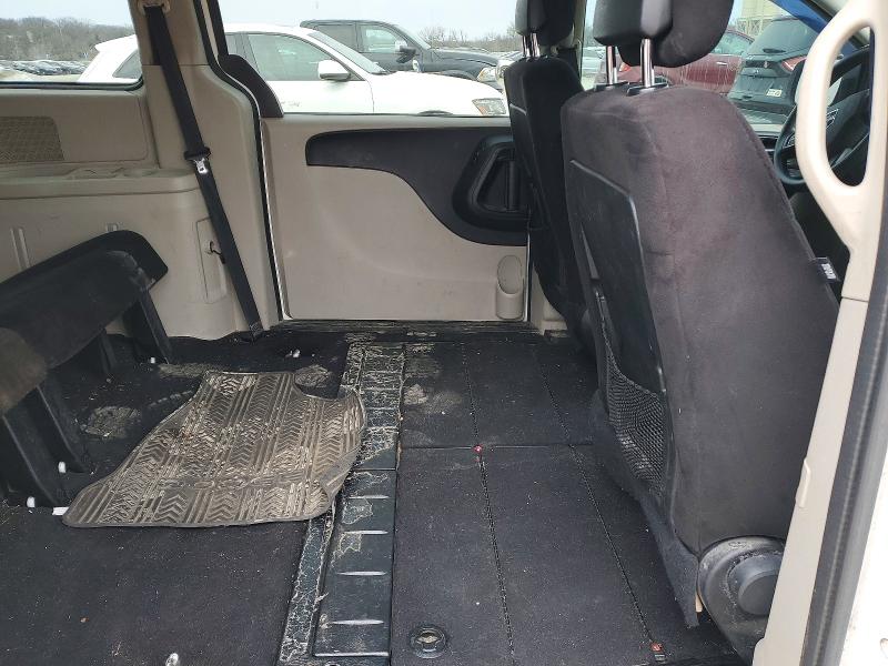 Photo 11 from auction – 2011 DODGE GRAND CARA with VIN 2D4RN3DG0BR627617