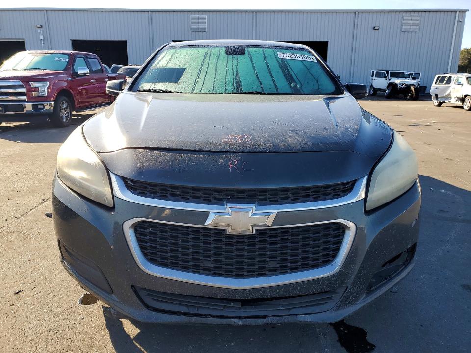 Photo 5 from auction – 2015 CHEVROLET MALIBU with VIN 1G11C5SL4FF283386