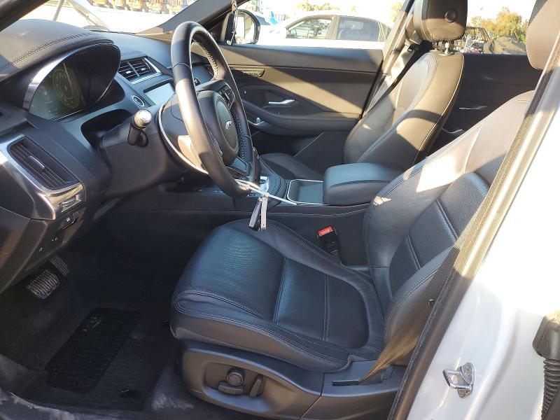 Photo 7 from auction – 2018 JAGUAR E-PACE SE with VIN SADFP2FX6J1Z15389
