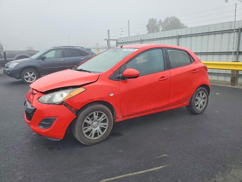 MAZDA MAZDA2 2011 with VIN JM1DE1HZ4B0124464 - Photo from auction