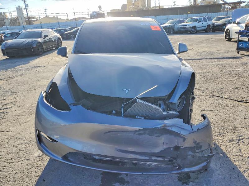 Photo 5 from auction – 2025 TESLA MODEL Y with VIN 7SAYGDEF3SF299512