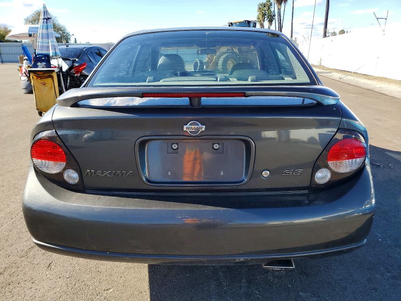 Photo 6 from auction – 2000 NISSAN MAXIMA GLE with VIN JN1CA31A3YT033879