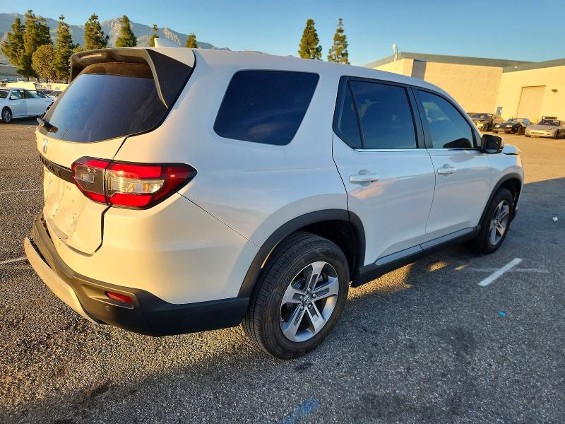 Photo 3 from auction – 2023 HONDA PILOT EXL with VIN 5FNYG2H58PB004187