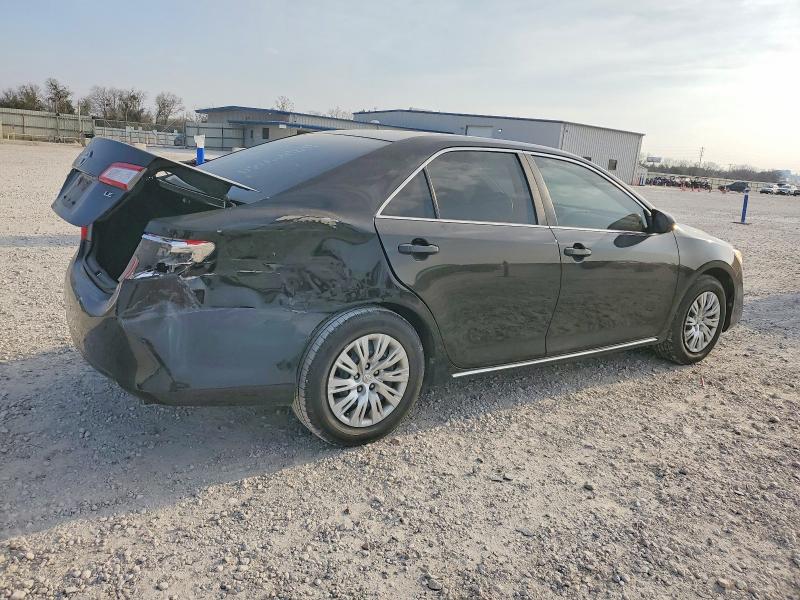 Photo 3 from auction – 2014 TOYOTA CAMRY L with VIN 4T4BF1FK9ER410416