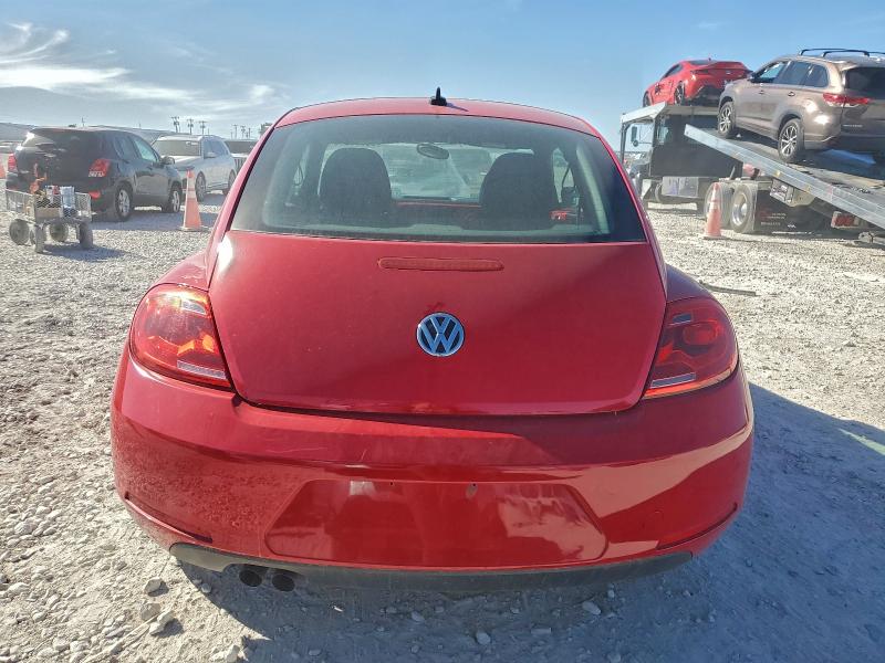 Photo 6 from auction – 2014 VOLKSWAGEN BEETLE with VIN 3VWJX7AT6EM630947