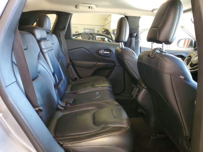 Zdjęcie 10 z aukcji – 2016 JEEP CHEROKEE L z VIN 1C4PJLDB2GW216237