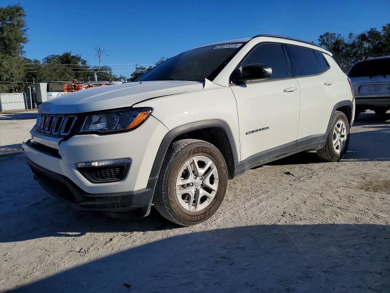 JEEP COMPASS SP 2018 مع رقم تعريف المركبة 3C4NJCAB4JT233128 - صورة من المزاد