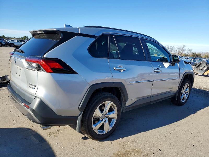 Photo 3 from auction – 2020 TOYOTA RAV4 LIMIT with VIN 2T3DWRFV5LW088759