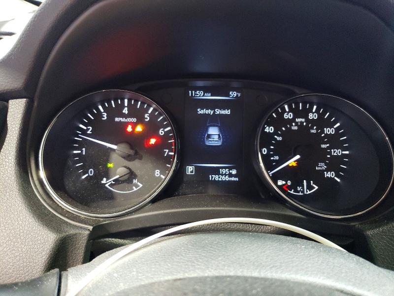 Photo 9 from auction – 2017 NISSAN ROGUE with VIN 5N1AT2MT3HC831896