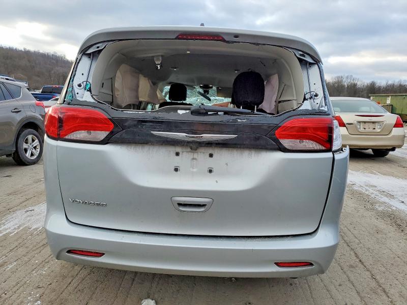 Photo 6 from auction – 2022 CHRYSLER VOYAGER LX with VIN 2C4RC1CG0NR205103