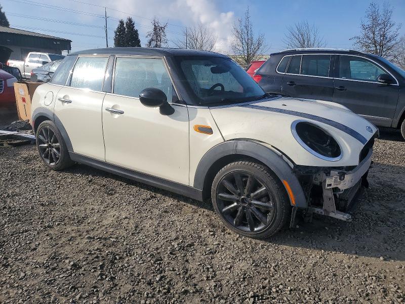 Photo 4 from auction – 2015 MINI COOPER with VIN WMWXS5C58FT829724