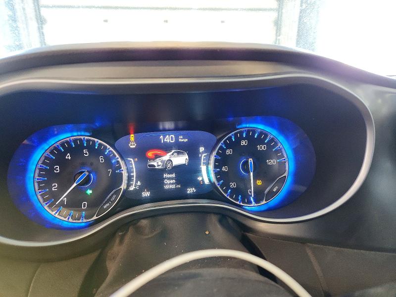 Photo 9 from auction – 2017 CHRYSLER PACIFICA with VIN 2C4RC1EG3HR570179