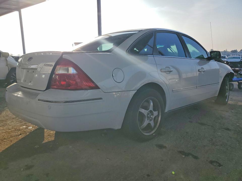 Photo 3 from auction – 2005 FORD FIVE HUNDR with VIN 1FAFP281X5G193566