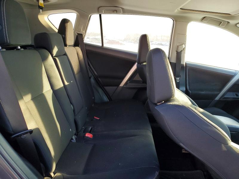 Photo 11 from auction – 2014 TOYOTA RAV4 XLE with VIN 2T3RFREV2EW148958